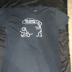 Men’s USED Large T-shirt
